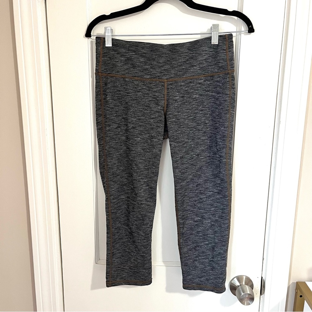 Athleta Heathered Gray Cropped Leggings with Tan Stitching